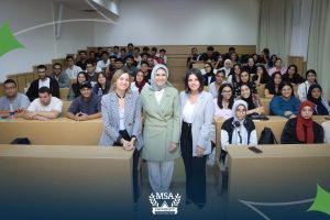 management-sciences-organizes-a-session-on-the-advantages-of-specializing-in-economics