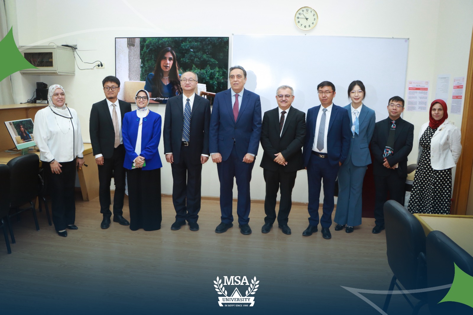 Delegation from Yunnan University (12)